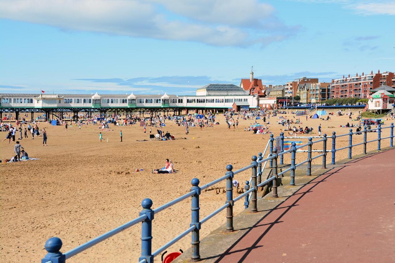 Seaside Loft Apartamento Lytham St Annes Exterior foto